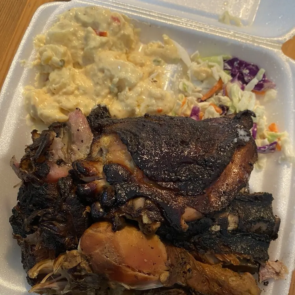 Smoked chicken with potato salad and coleslaw